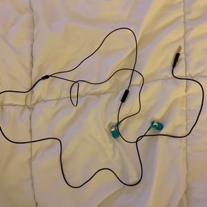 Like NEW Headphones